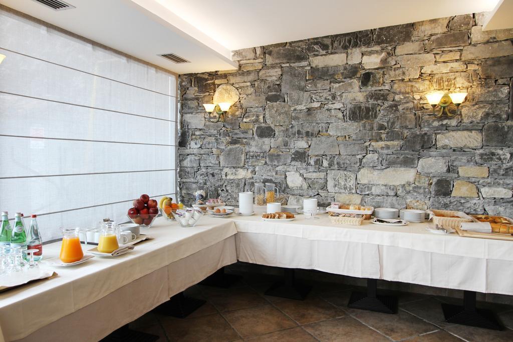 Hotel Garni Villa Hadeel Cadenabbia Extérieur photo